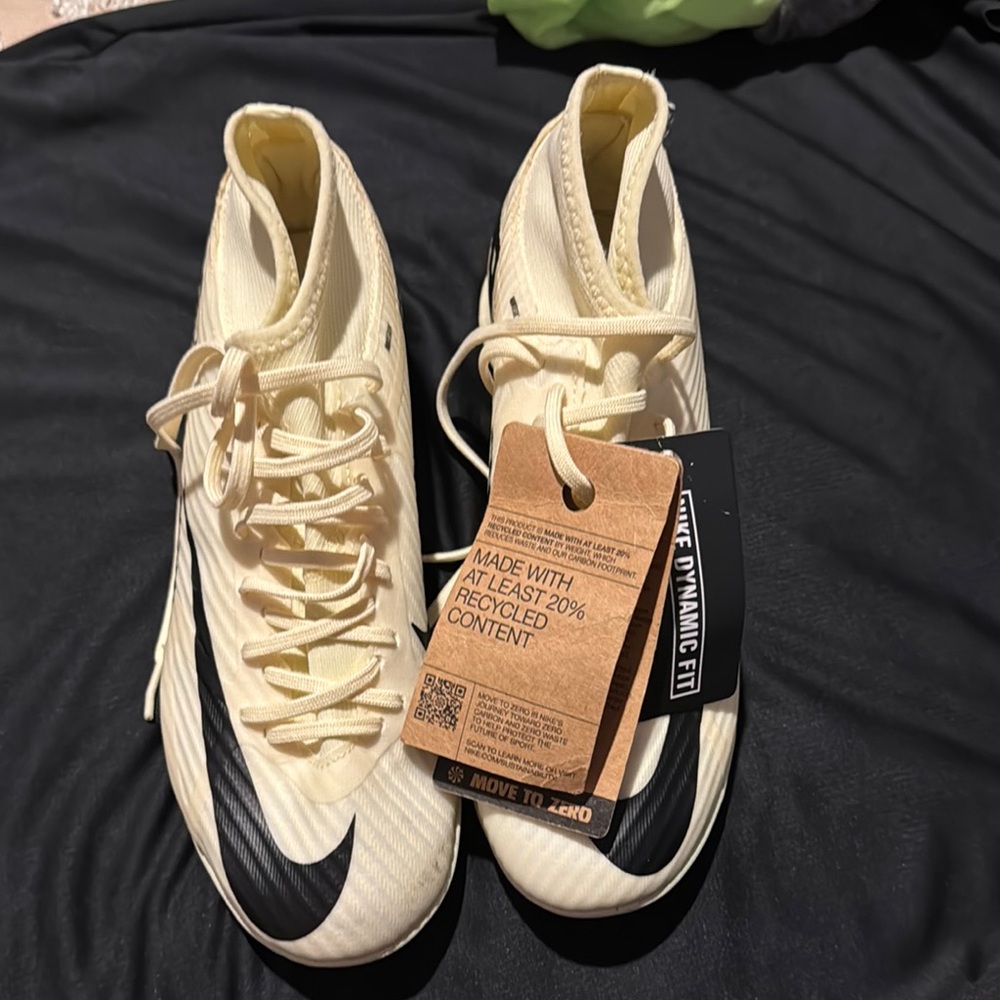 Nike Cream and Black Soccer Cleats